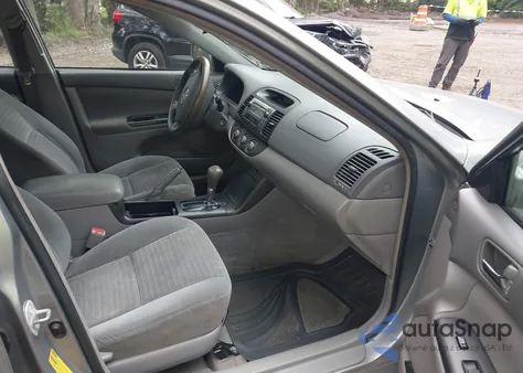 2006 Toyota Camry Le from USA, damaged, VIN 4T1BE30K36U664741